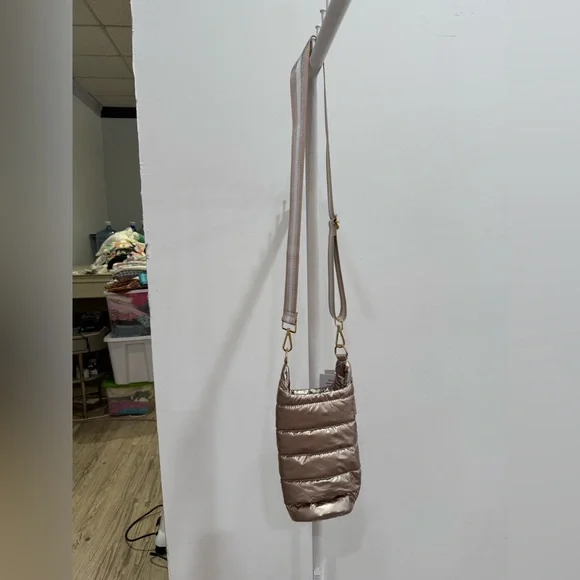 Silver Crossbody Bag with Quilted Design and Adjustable Strap - Picture 5 of 7